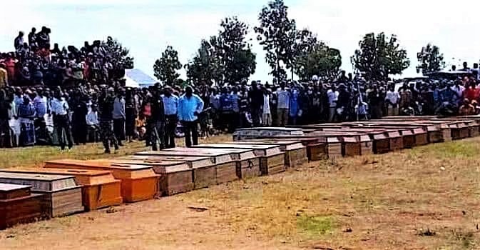 Coffins-at-funeral-in-Mallagum